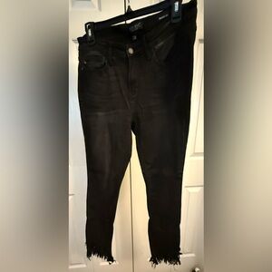 Judy Blue Distressed Skinny Jeans